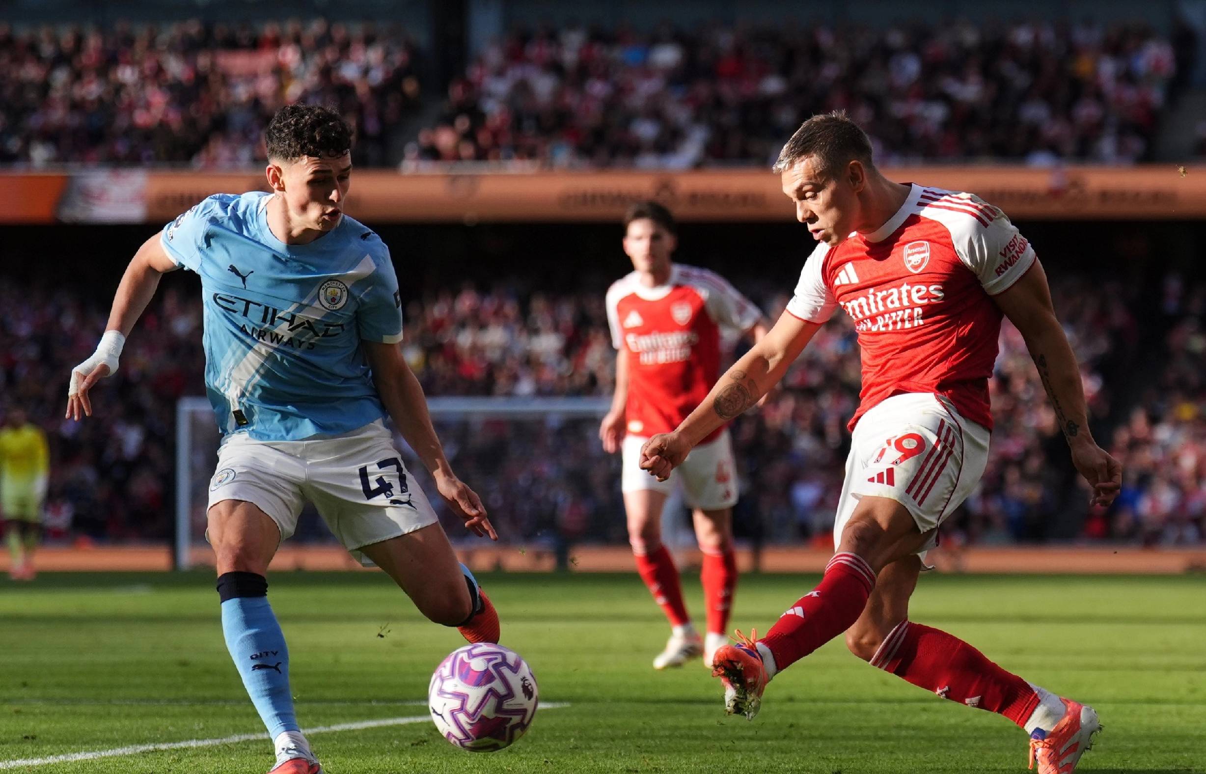 线与转会画 线与转会画