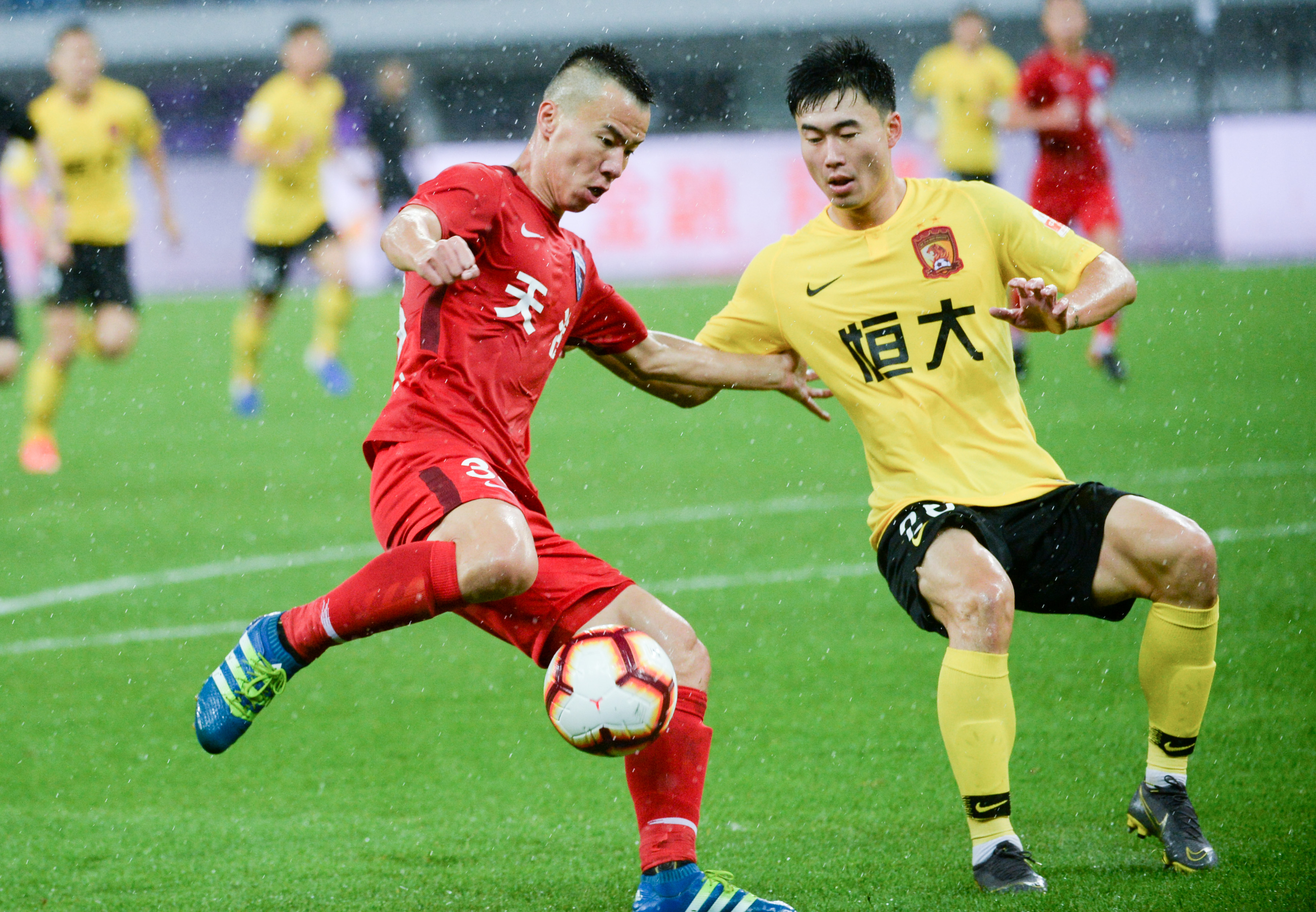 高位逼抢 高位逼抢